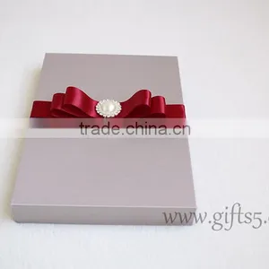 Elegant Handmade Luxury Wedding Invitation Boxes thumbnail-2
