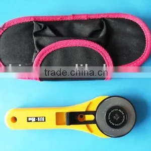Rottary Cutter and Case thumbnail-1