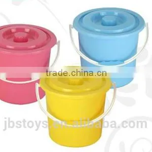 4.5L Plastic Bucket With Lid and Handle Colorful thumbnail-1