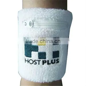 Multifunctional Soft Wristband thumbnail-1