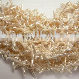 Natural Freshwater Cross Pearl Beads thumbnail-1