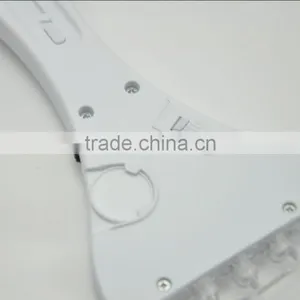 New LED Ice Craper Plastic Ice Craper With Light thumbnail-4