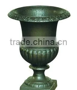 Cast Iron Garden Flower Pot thumbnail-1