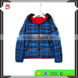 Customed Red and Blue Reversible Windproof Feather Down Puffer Jacket thumbnail-1