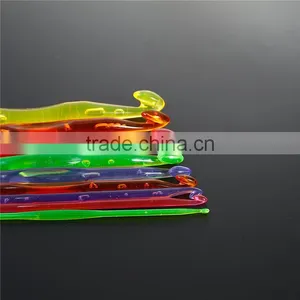 China Wholesale At Random 12mm - 3mm Plastic Knitting Needles thumbnail-2