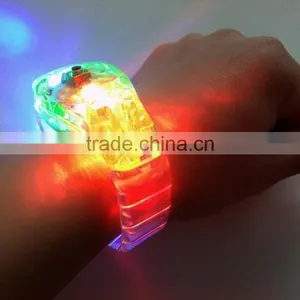Promotion PVC Plastic LED Light up Flashing Bracelet thumbnail-1