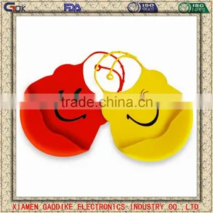 Infants & Toddlers Age Group and OEM Service Supply Type Silicone Baby Bib thumbnail-1