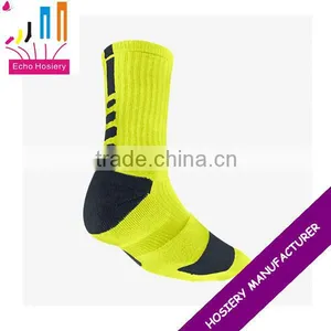 Custom Wholesale OEM Elite Socks, Sport Socks, Basketball Socks thumbnail-1