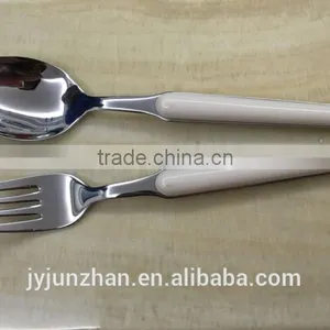 Junzhan Factory Directly Sell Plastic Handle Cutlery Sets High Quality thumbnail-1