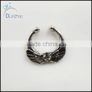 Fashion Cheap Piercing Gemmed Septum Clicker Wholesale Jewelry thumbnail-2
