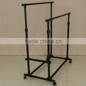 Adjustable Metal Display Hanging Rack With Wheels thumbnail-5