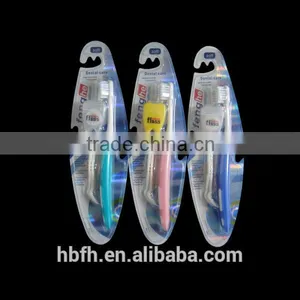 Medium Nylon Bristle Toothbrush Kit With Dental Floss and Toothpick thumbnail-2