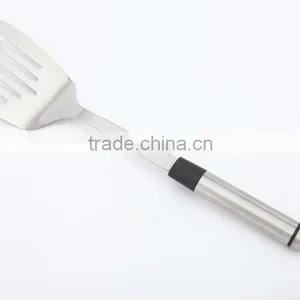 2015 New Product Stainless Steel Handle Slotted Turner thumbnail-2
