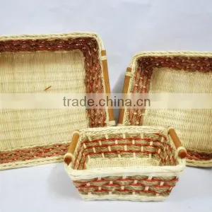 Vietnamese Rattan Tray With Handle thumbnail-1
