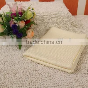 100% Bamboo Waffle Weave Blanket thumbnail-3