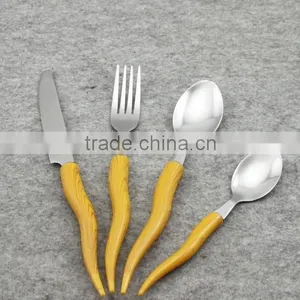 Stainless Steel Cutlery With Plastic Handle thumbnail-1