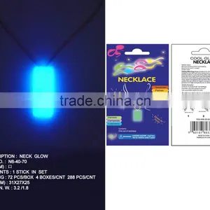 Glowing Heart Necklace thumbnail-1