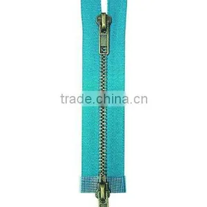 Metal Zipper thumbnail-1