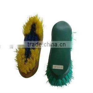 Hot Sell Stiff Synthetic Bristles Horse Brush thumbnail-1
