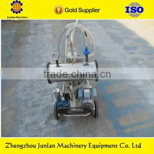 Mechanical Moving Cow Milker thumbnail-1