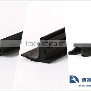 Manufacture Auto Sealing Rubber thumbnail-1