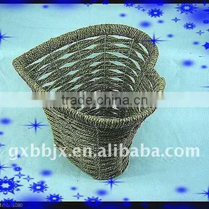 Seagrass Wire Heart Shaped Storage Decorative Waste Paper Baskets thumbnail-1
