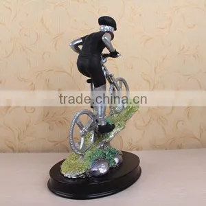 Wholesale Resin Model Racing Bicycle Player Scultpture Sports Medal thumbnail-3