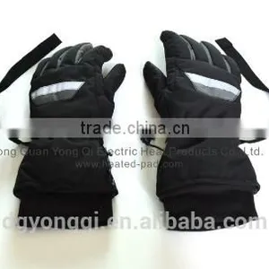 Good Quality Heated Gloves Powered by 7.4V Li-ion Rechargable Battery for Skiing thumbnail-4