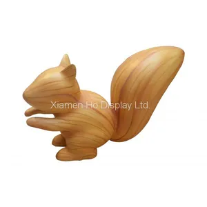 Ho Display Custom Wood Grain Transfer Printing Fiberglass Squirrel Animal Statue Supplier thumbnail-1