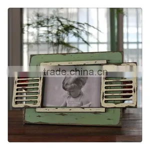 High Quality Hot Sell Round Shape Sublimation Photo Frame thumbnail-1