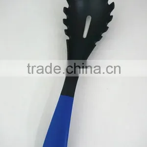 New Design Hot Sale pp Handle Colorful Silicone Kitchen Utensils thumbnail-5