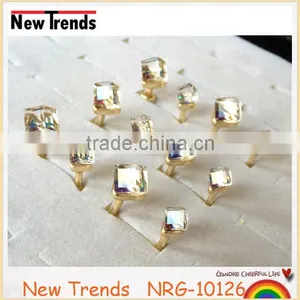 Fashion Square Clear Crystal New Model Wedding Ring for Women thumbnail-5