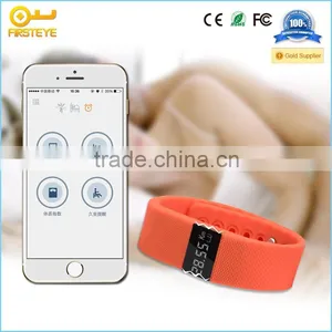 Hot Sell Digital Smart Vibrating Silicon Wristband With Fitness Tracker, Health Monitor and Alarm Function thumbnail-1