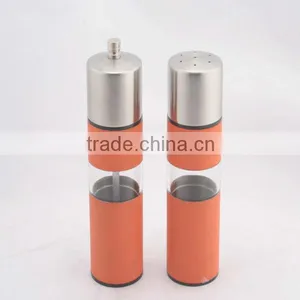 Salt and Pepper Mill Set thumbnail-1