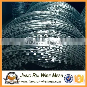 China High Quality Hot Dipped Galvanized Concertina Razor Barbed Wire thumbnail-3