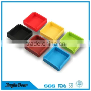 Hot Sale Smokeless Silicone Ashtray , Heat Resistant Square Silicone Ashtray thumbnail-4
