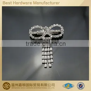 Round Pearl Rhinestone Brooch for Wedding thumbnail-1