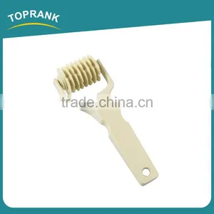 Toprank BSCI Factory High Quality Fondant Embossing Noodle Cutter Roller,Cake Decoration Rotating Roller Lattice Pastry Cutter thumbnail-3