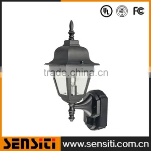200W Incandescent Wall Light With Motion Sensor thumbnail-1