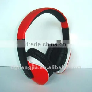 New Design Headphones With Bulit in Mp3 Player thumbnail-1