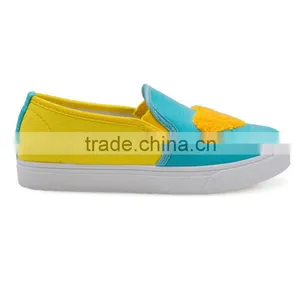 2015 New Round Sweet Love Heart Singles Shoes Low Heels Slip-on Lazy Flat Shoes Leisure Shoes Women Sneakers Canvas Shoes thumbnail-4