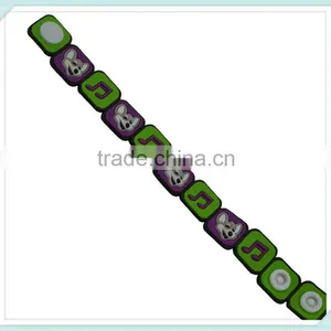 Custom Rubber Charm Bracelet Eco-friendly Rubber Bracelet thumbnail-1