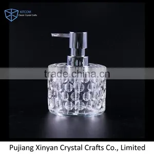 Factory Popular Low Price Engraving Crystal Liquid Bottle thumbnail-1