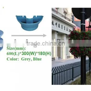 SOL 2015 SELF-WATERING Half Round Planter for Garden Lamp Decoration thumbnail-1