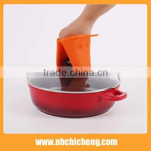 Kitchenware Tools Silicone Heat Insulating Clamp Heat-resistant Glove Silicone Insulating Clip thumbnail-4