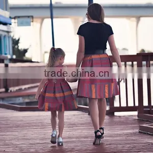 2017 Boutique Girl Dress New Design Mother Daughter Matching Dress for Wholesale thumbnail-2