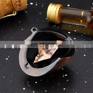 Hot Sale Wholesale Low Price Customized Logo Souvenir Ancient Copper Metal Hat Shape thumbnail-3