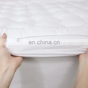 Premium Healthy Smooth Waterproof 500GSM Thicker Bed Bug Hotel Topper Mattress Pads thumbnail-6
