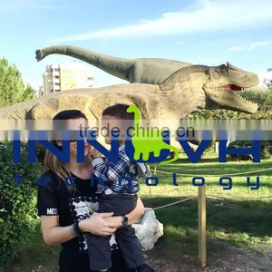 Life-size Automatic Inflatable Robotic Dinosaur Neovenator thumbnail-2