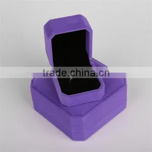Custom Cheap Purple Velvet Jewelry Gift Boxes thumbnail-1